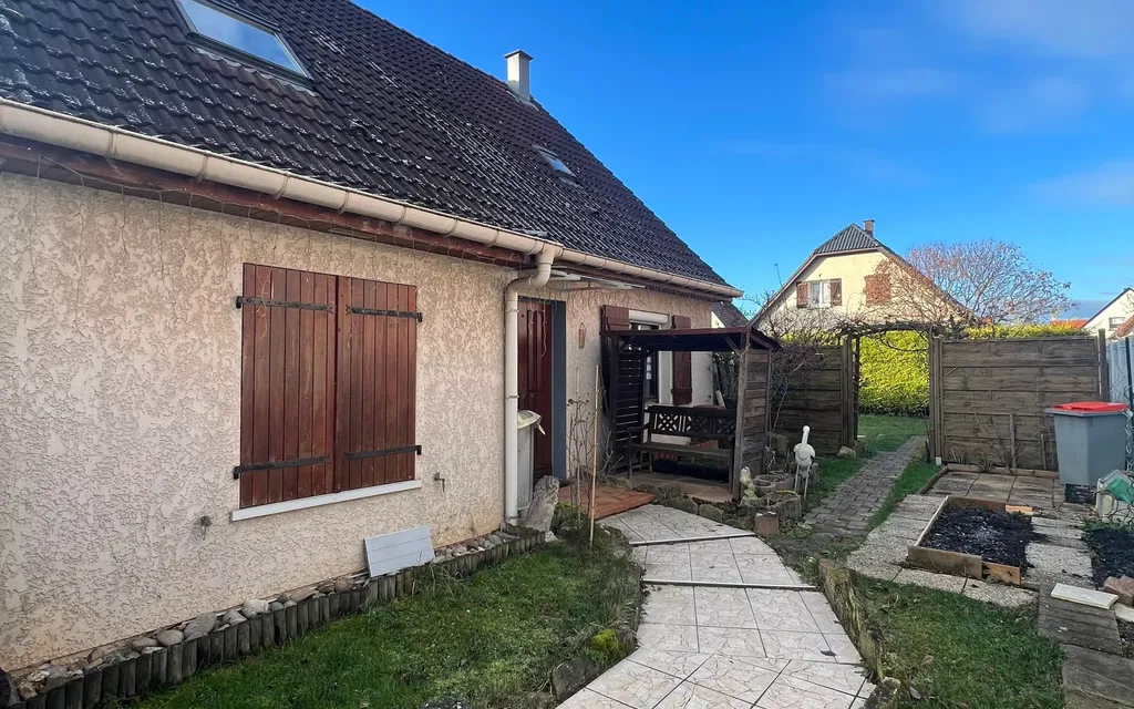 Achat maison à vendre 4 chambres 112 m² - Wiwersheim