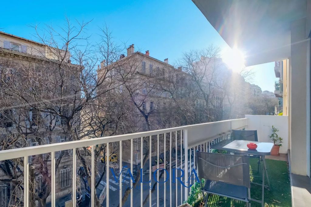 Achat appartement à vendre 3 pièces 78 m² - Marseille 6ème arrondissement