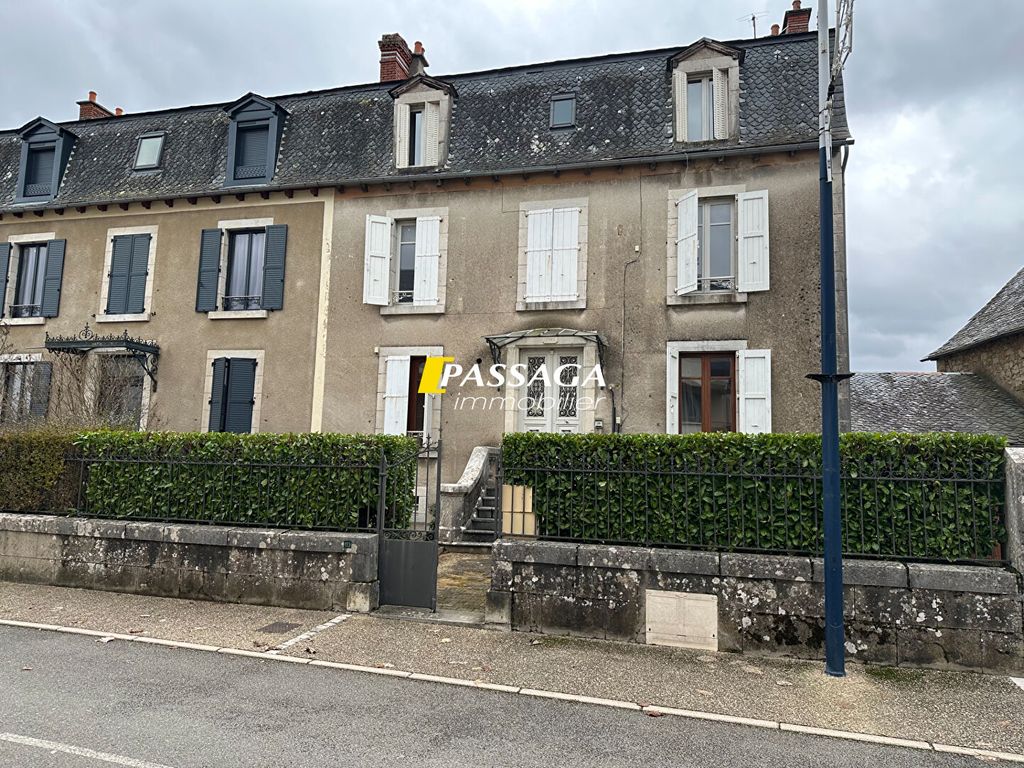 Achat maison à vendre 5 chambres 196 m² - Gissac