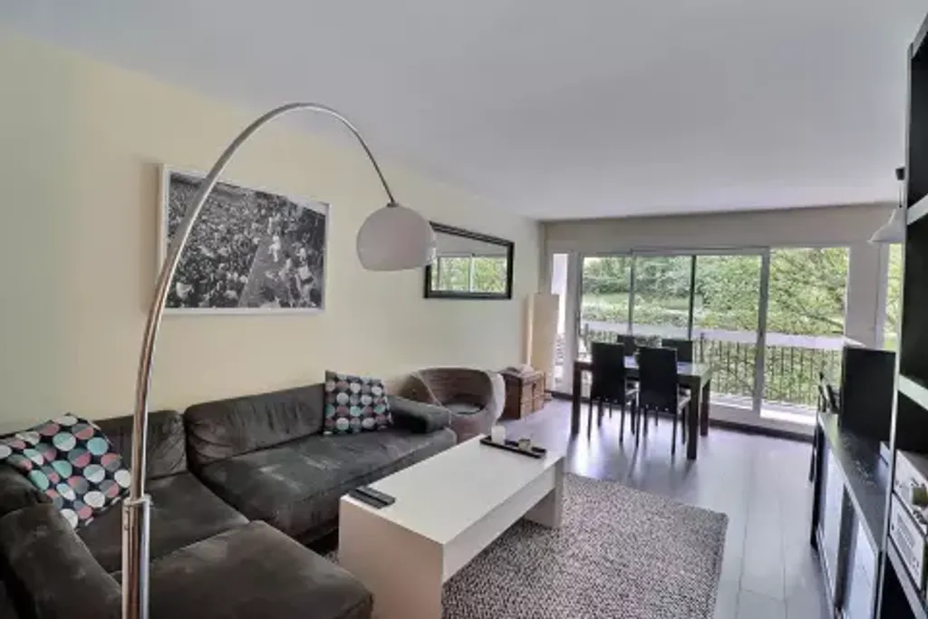 Achat appartement à vendre 4 pièces 80 m² - L'Étang-la-Ville