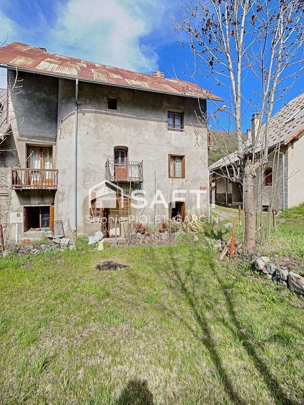 Achat appartement à vendre 9 pièces 300 m² - Le Monêtier-les-Bains