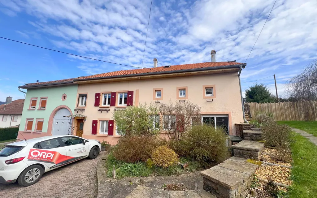 Achat maison à vendre 7 chambres 238 m² - Saulxures