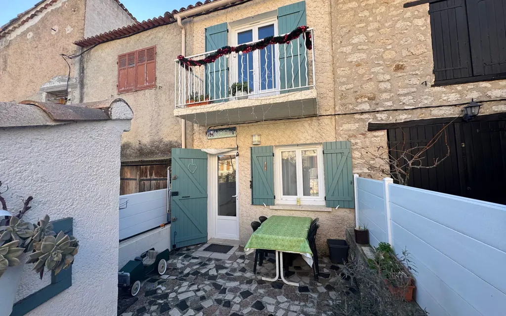 Achat maison à vendre 2 chambres 50 m² - Saint-Laurent-du-Verdon