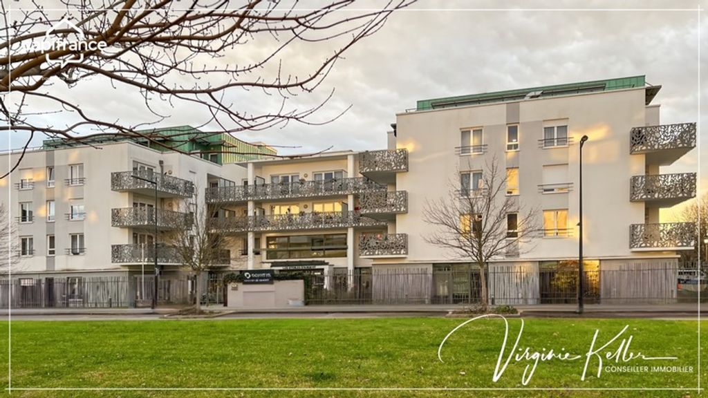 Achat appartement à vendre 3 pièces 64 m² - Oberhausbergen