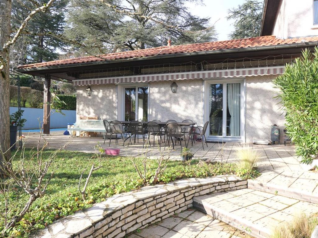 Achat maison à vendre 5 chambres 295 m² - Craponne