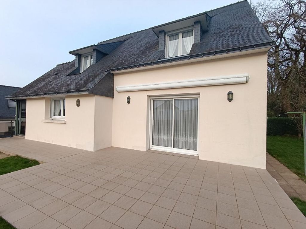 Achat maison à vendre 4 chambres 161 m² - Pontivy