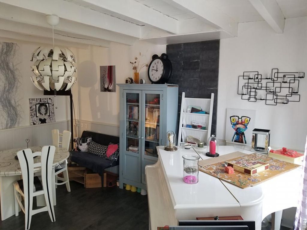 Achat maison à vendre 3 chambres 100 m² - Saint-Sauveur