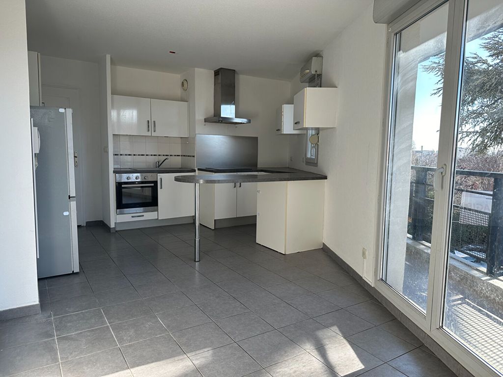 Achat appartement à vendre 2 pièces 38 m² - Nîmes