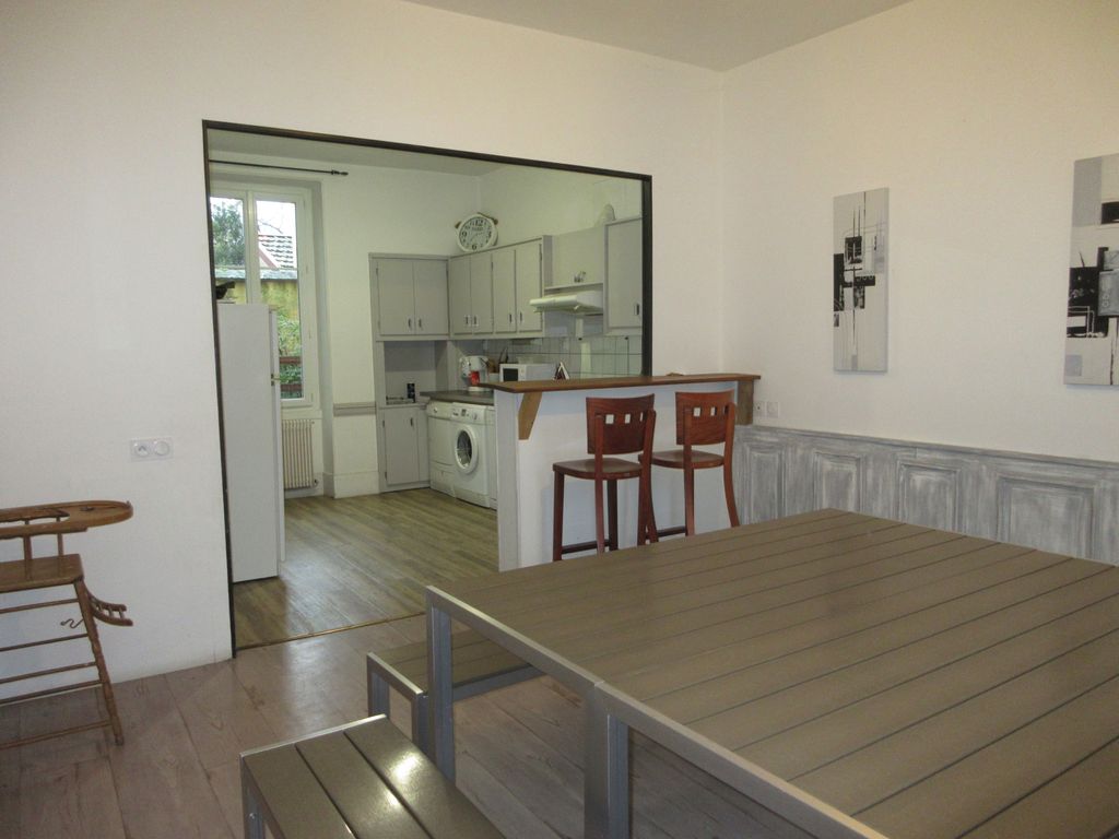 Achat maison à vendre 4 chambres 131 m² - Argenton-sur-Creuse