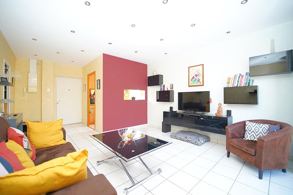 Achat appartement à vendre 3 pièces 64 m² - Forges-les-Bains