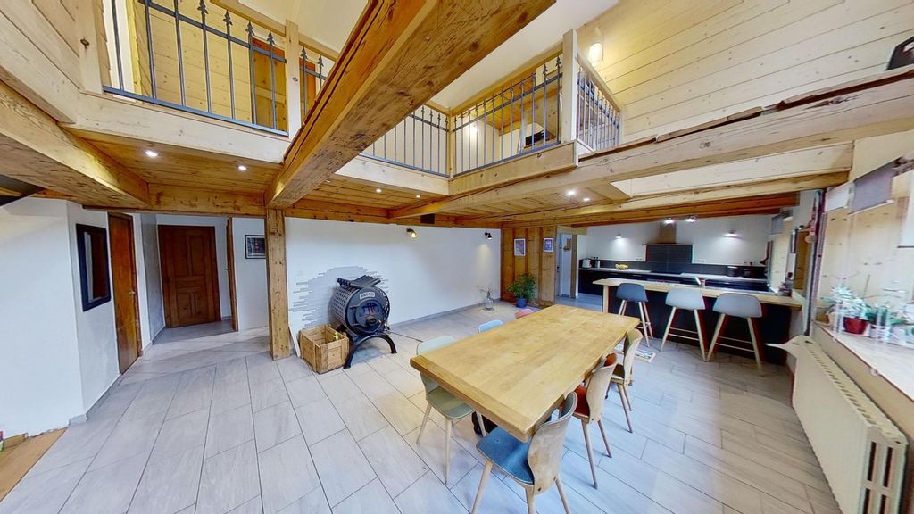 Achat maison à vendre 3 chambres 220 m² - Montlebon