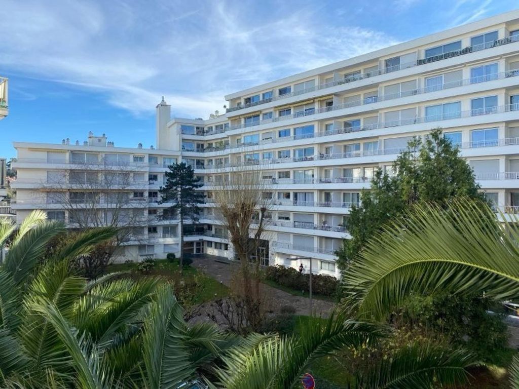 Achat appartement à vendre 3 pièces 86 m² - Biarritz