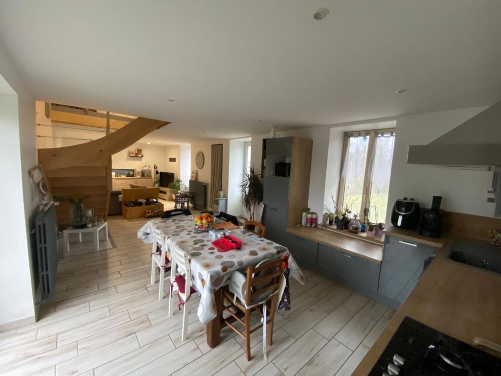 Achat maison à vendre 3 chambres 111 m² - Surin