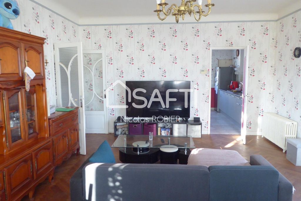 Achat maison à vendre 3 chambres 133 m² - Saint-Maixent-l'École