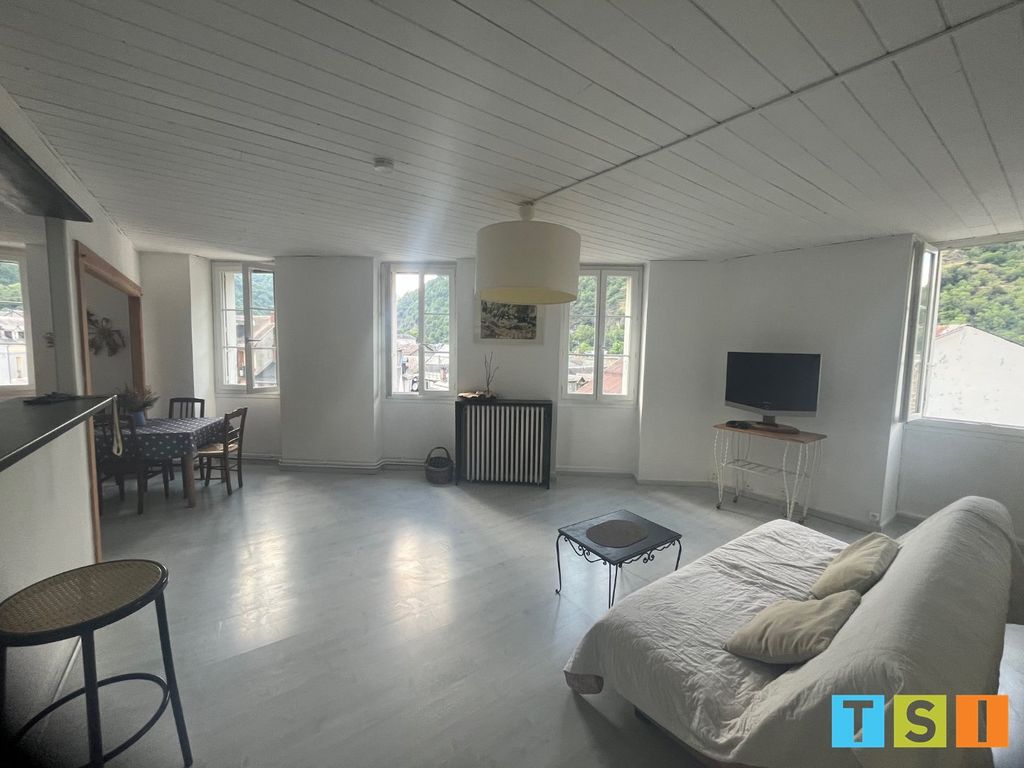 Achat appartement à vendre 3 pièces 84 m² - Bagnères-de-Luchon