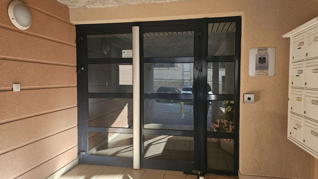 Achat appartement à vendre 3 pièces 67 m² - Limoges