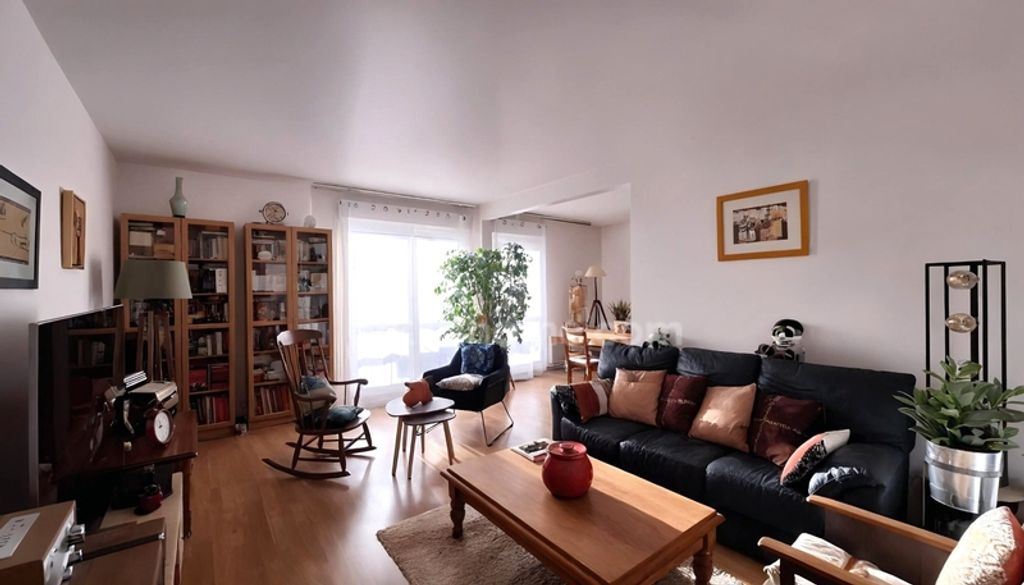 Achat appartement à vendre 4 pièces 75 m² - Le Kremlin-Bicêtre