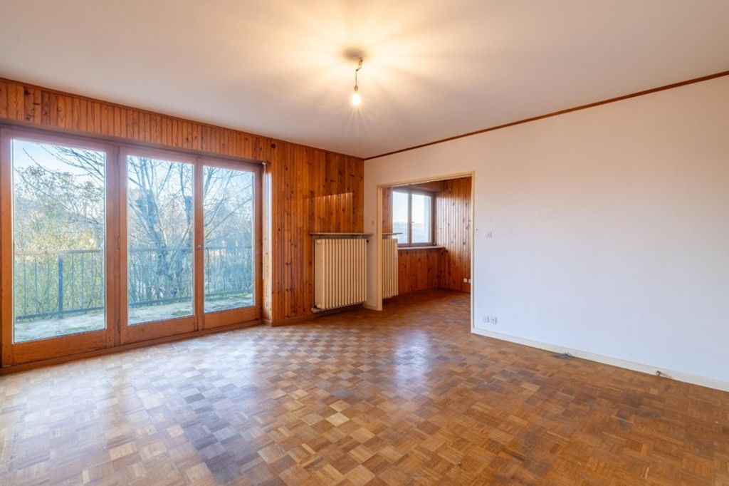 Achat maison à vendre 3 chambres 111 m² - Volstroff