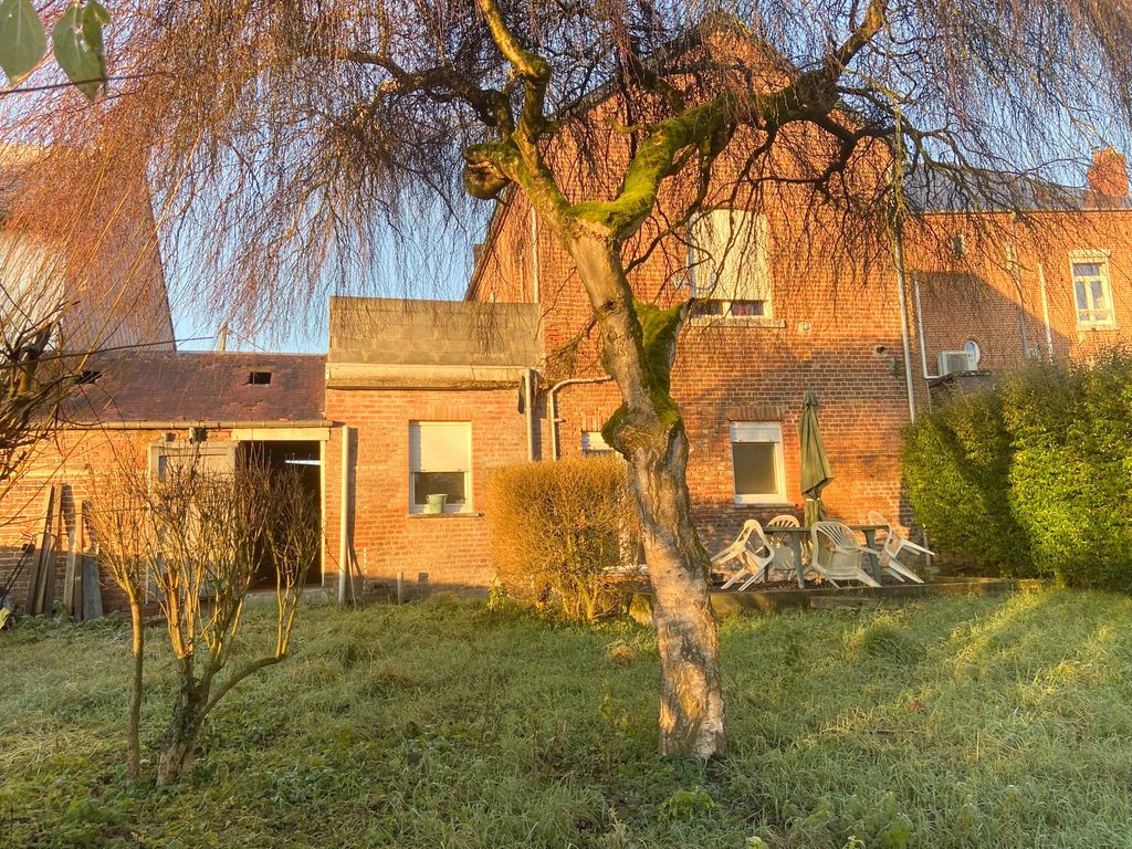 Achat maison à vendre 3 chambres 106 m² - Avesnelles