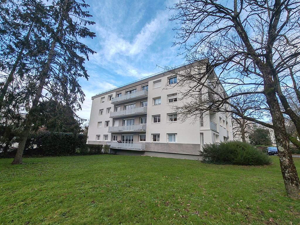 Achat appartement à vendre 2 pièces 47 m² - Saint-Sébastien-sur-Loire