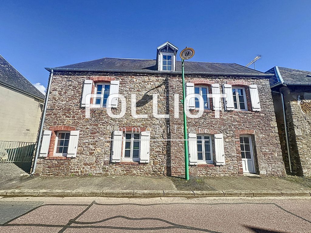 Achat maison à vendre 3 chambres 103 m² - Notre-Dame-de-Cenilly