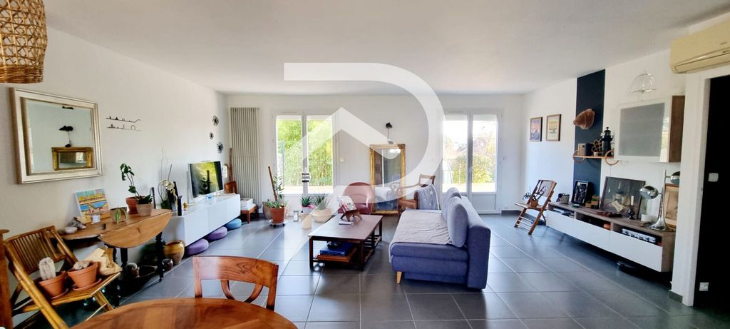 Achat maison à vendre 6 chambres 223 m² - Poitiers