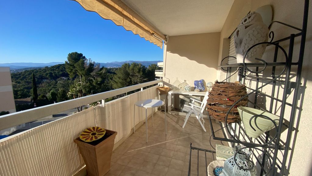 Achat appartement à vendre 2 pièces 47 m² - Mougins