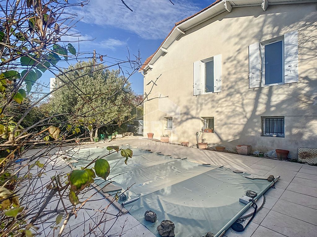 Achat maison à vendre 2 chambres 149 m² - Marseille 14ème arrondissement