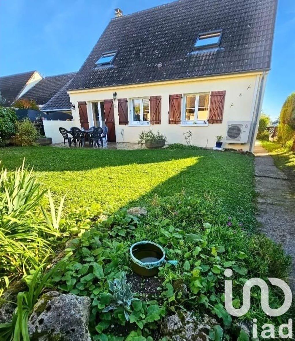 Achat maison à vendre 5 chambres 140 m² - La Ferté-Alais