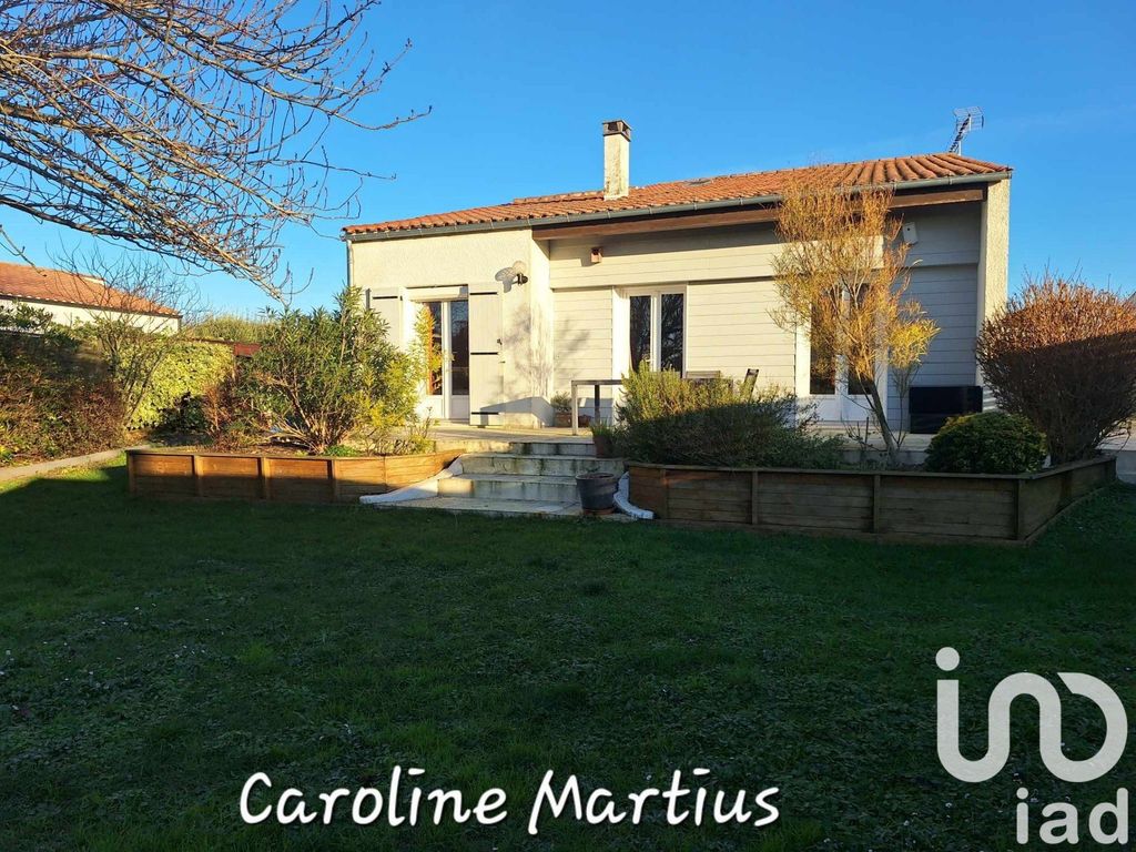 Achat maison à vendre 3 chambres 150 m² - Marsilly