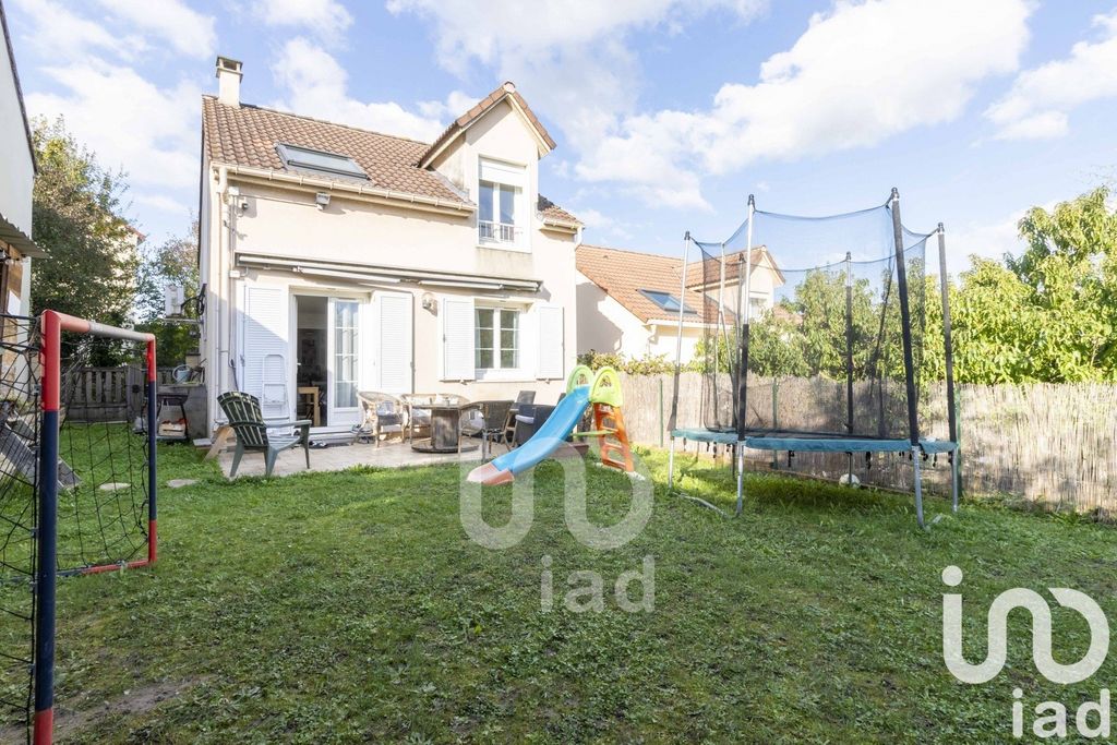 Achat maison à vendre 2 chambres 75 m² - Jouy-le-Moutier