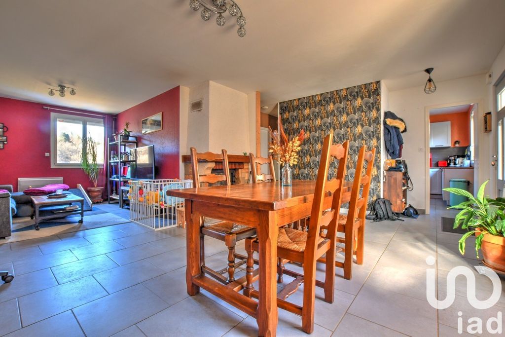 Achat maison à vendre 3 chambres 90 m² - Saint-Priest-Taurion