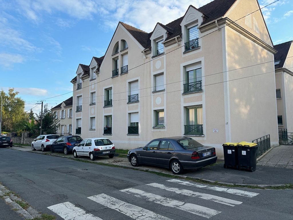 Achat appartement à vendre 2 pièces 38 m² - La Ferté-Alais