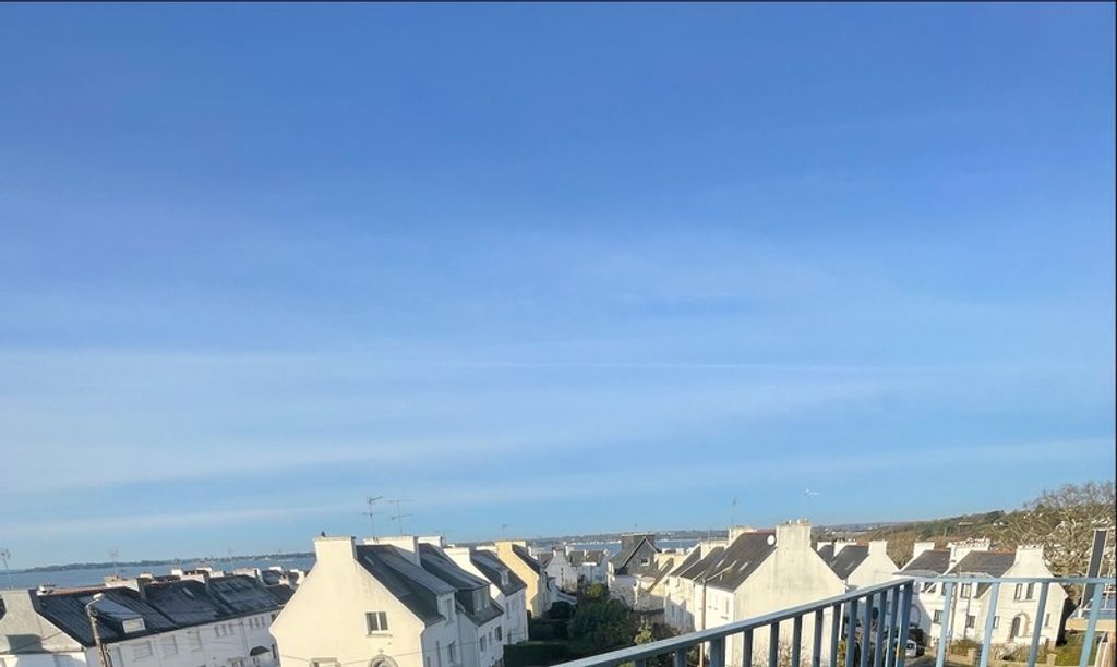 Achat appartement à vendre 6 pièces 68 m² - Concarneau