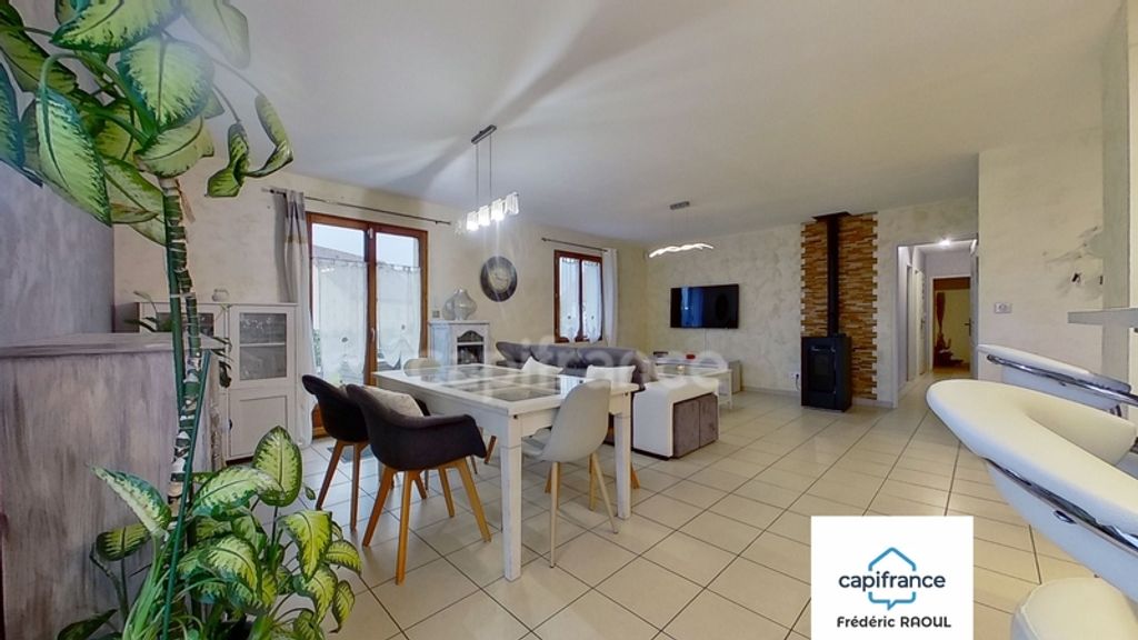 Achat maison à vendre 5 chambres 137 m² - Vandenesse-en-Auxois