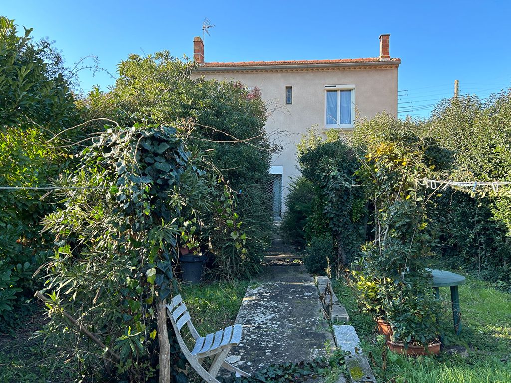 Achat maison à vendre 3 chambres 147 m² - Carcassonne