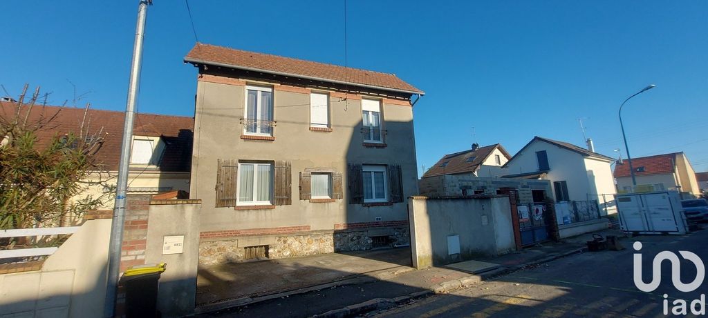 Achat maison à vendre 4 chambres 100 m² - Savigny-sur-Orge