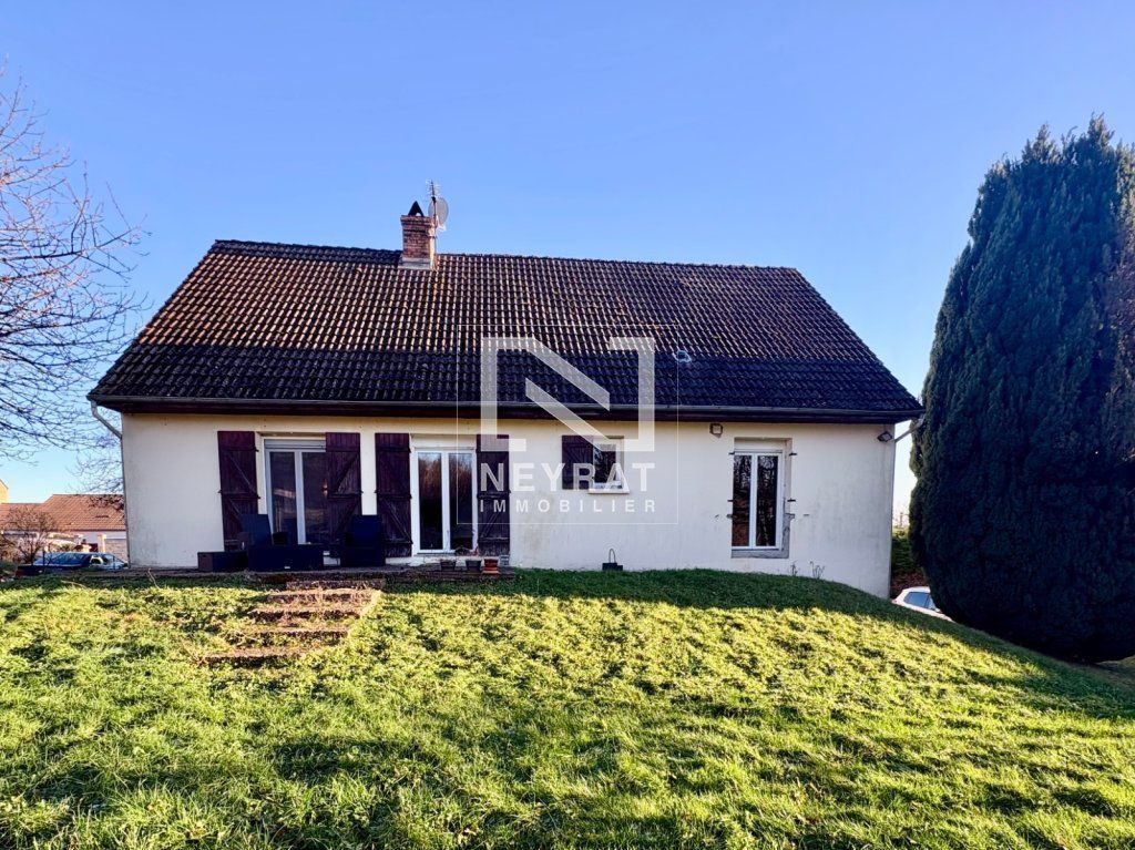 Achat maison à vendre 4 chambres 162 m² - Étang-sur-Arroux