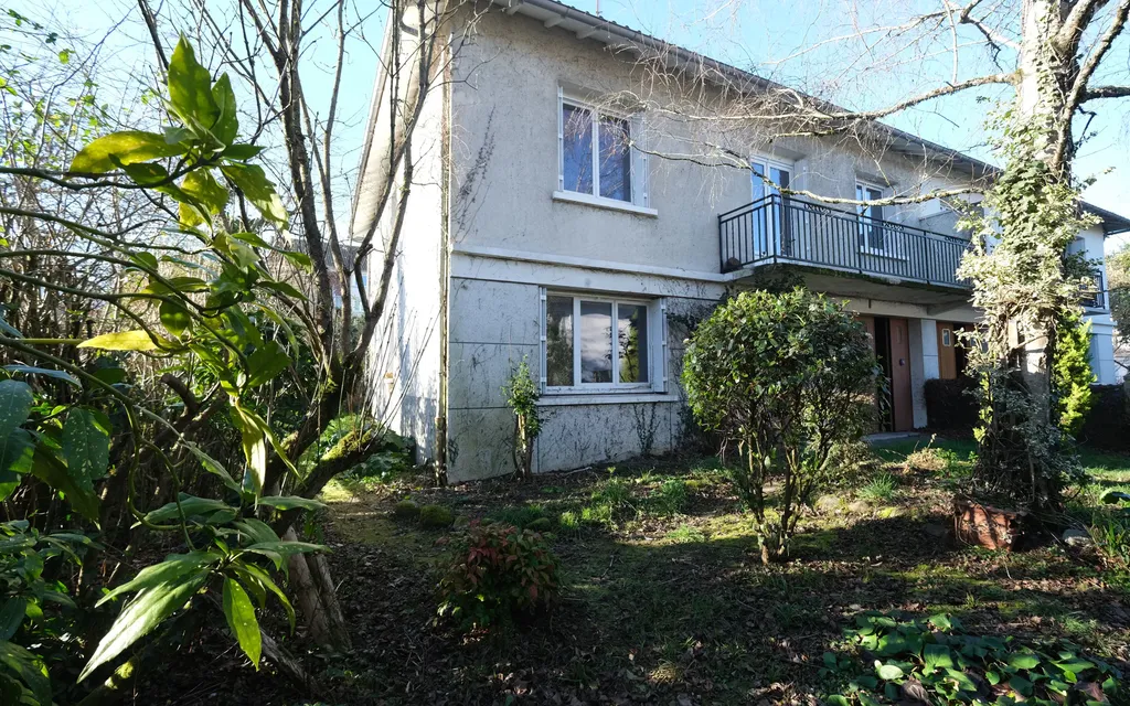 Achat maison à vendre 4 chambres 146 m² - Limoges