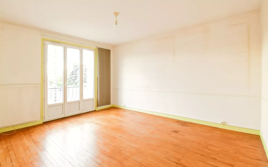 Achat maison à vendre 3 chambres 91 m² - Bourg-lès-Valence