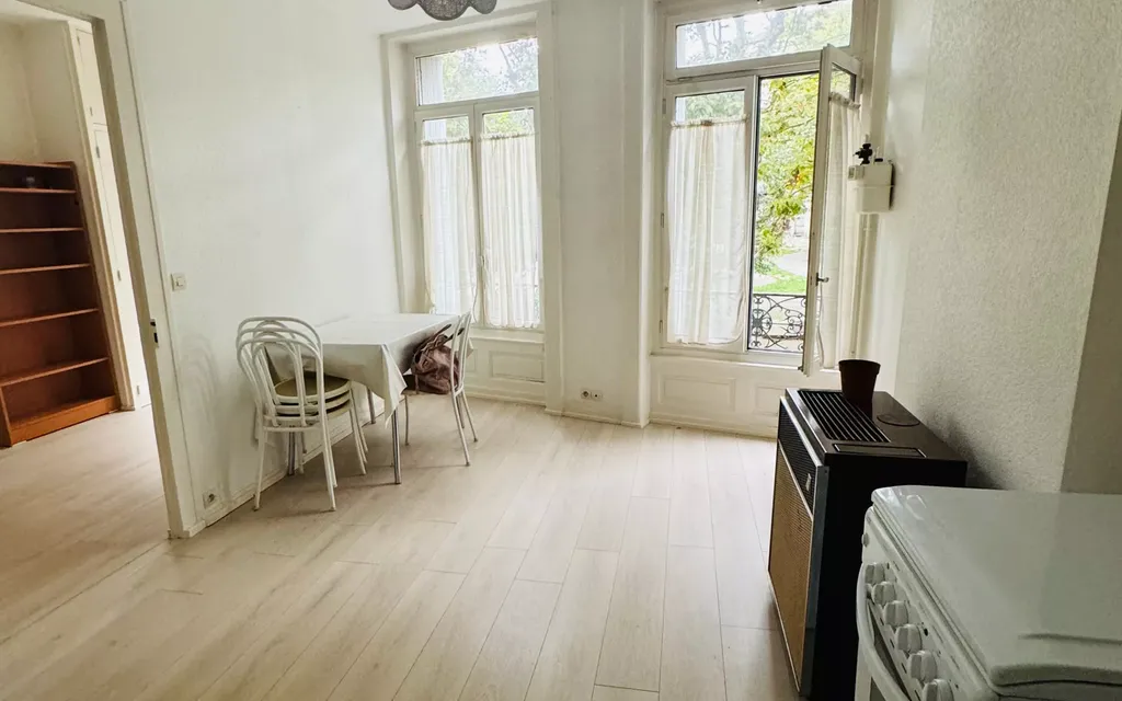 Achat appartement à vendre 2 pièces 33 m² - Saint-Étienne