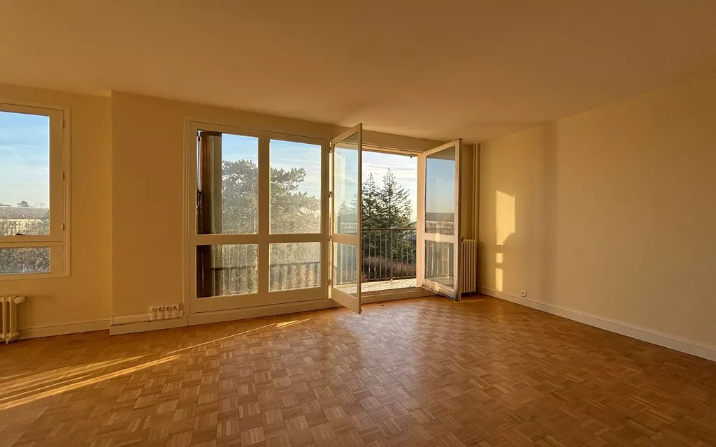 Achat appartement à vendre 3 pièces 87 m² - Compiègne