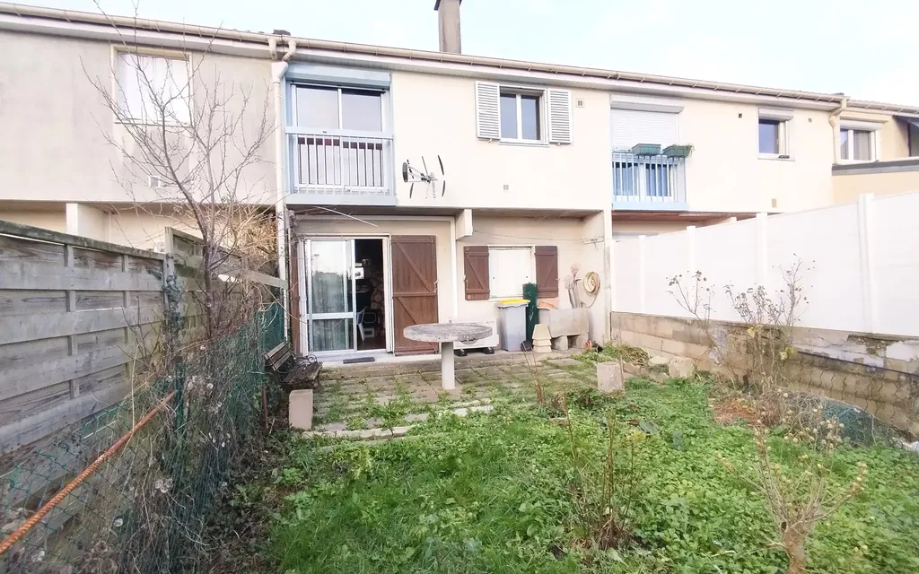 Achat maison à vendre 4 chambres 89 m² - Puiseux-en-France