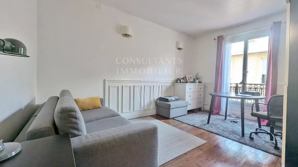 Achat studio à vendre 25 m² - Paris 18ème arrondissement