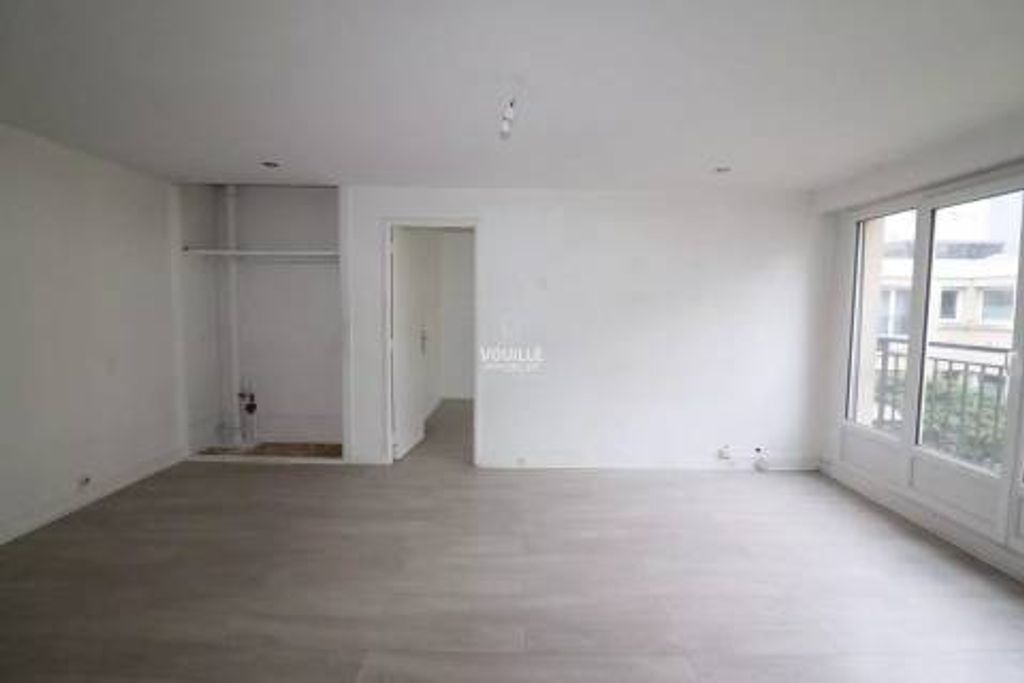 Achat appartement à vendre 2 pièces 43 m² - Paris 20ème arrondissement