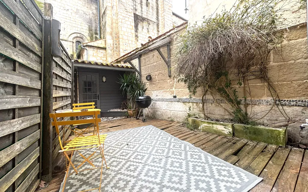 Achat maison à vendre 4 chambres 77 m² - Saintes