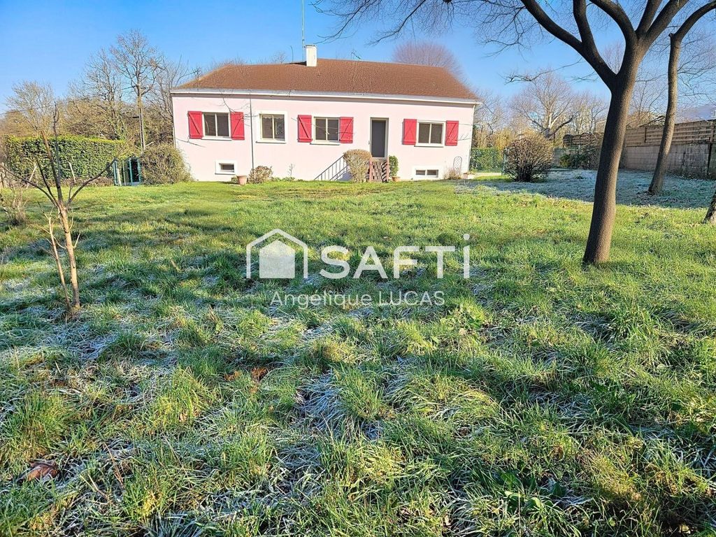 Achat maison à vendre 4 chambres 110 m² - La Chaize-le-Vicomte