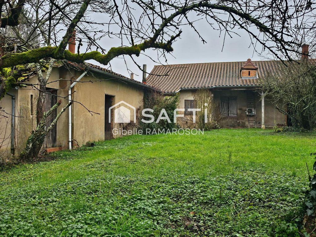 Achat maison à vendre 4 chambres 100 m² - Montpont-en-Bresse