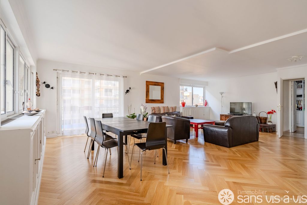 Achat appartement à vendre 6 pièces 134 m² - Puteaux