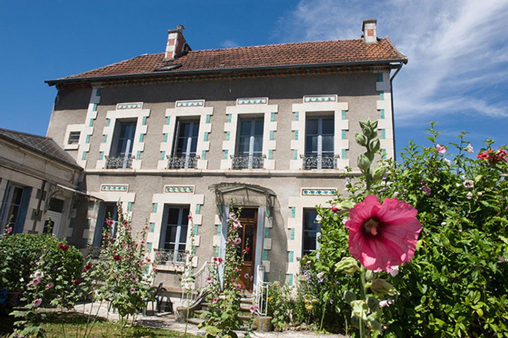 Achat maison à vendre 3 chambres 103 m² - Cosne-Cours-sur-Loire